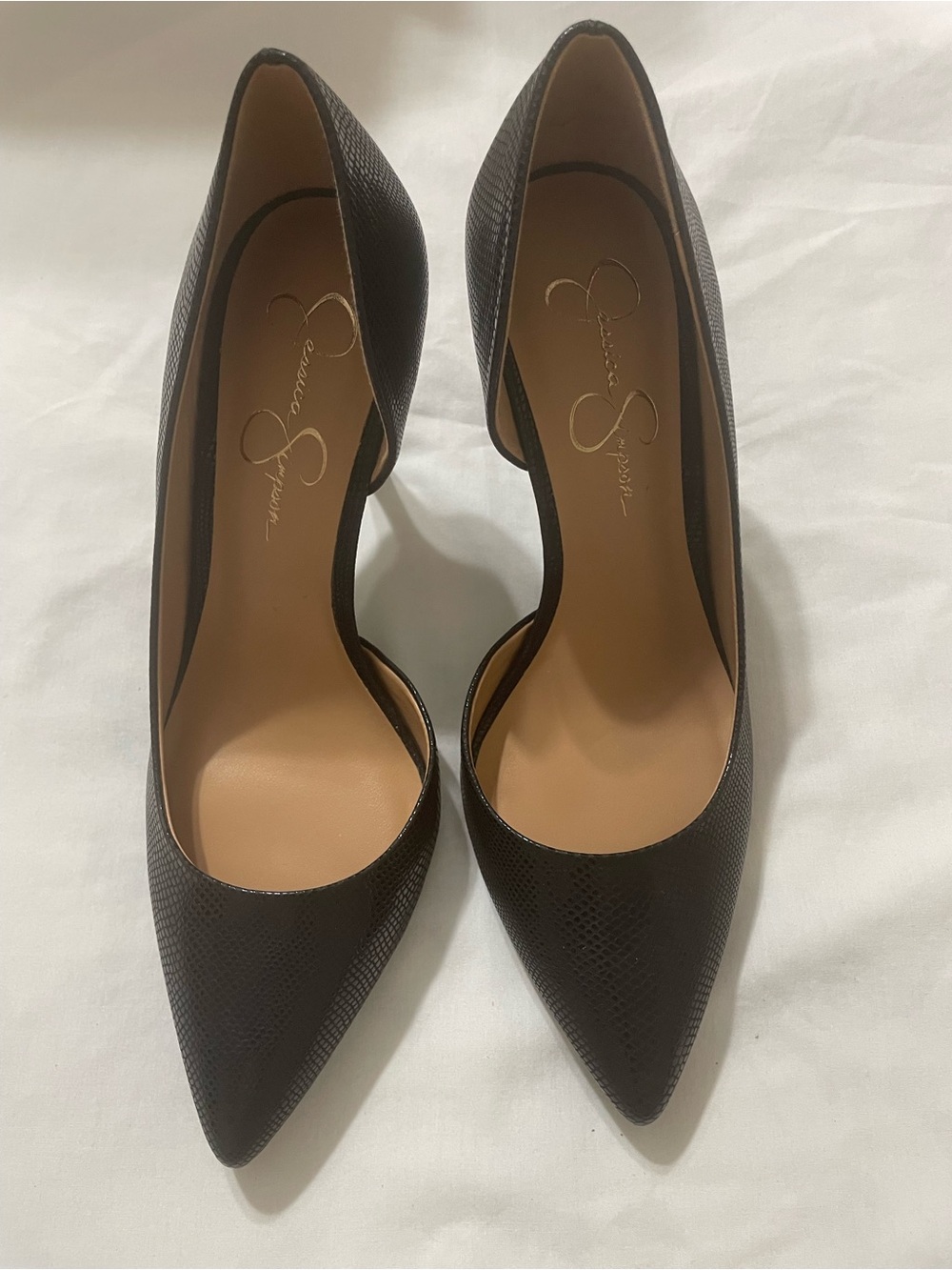 Glamorous Jessica Simpson Black Textured Pointed-Toe D'Orsay Pumps